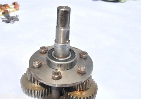 电动车汽车直流电机配件减速箱