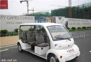 亚维克8座白色时尚电动观光车