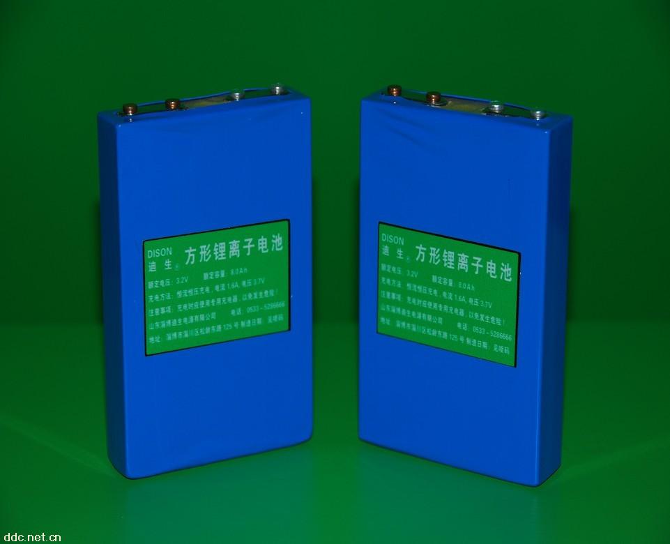 方型磷酸铁锂电池