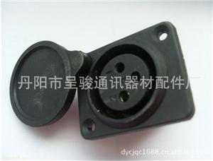 厂家直销优质锂电池三孔防水插座