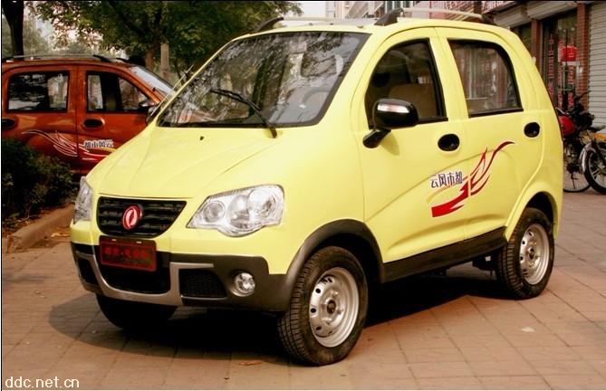 河北克雷黄色代步家用电动汽车