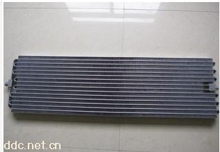 万宝顶置式大巴空调管带式冷凝器