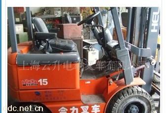 上海集装箱式二手电动叉车
