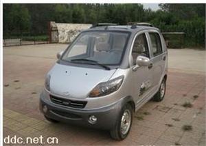 广运灰色家用型微型电动汽车
