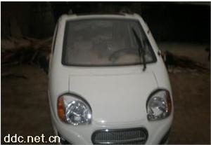 绿洲之星银色款微型电动汽车