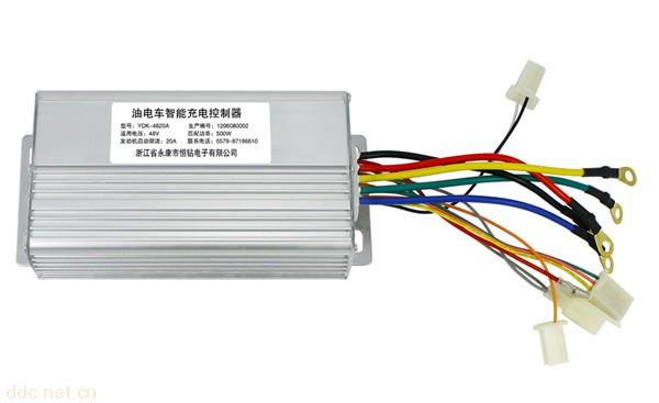 电动三轮车油电控制器