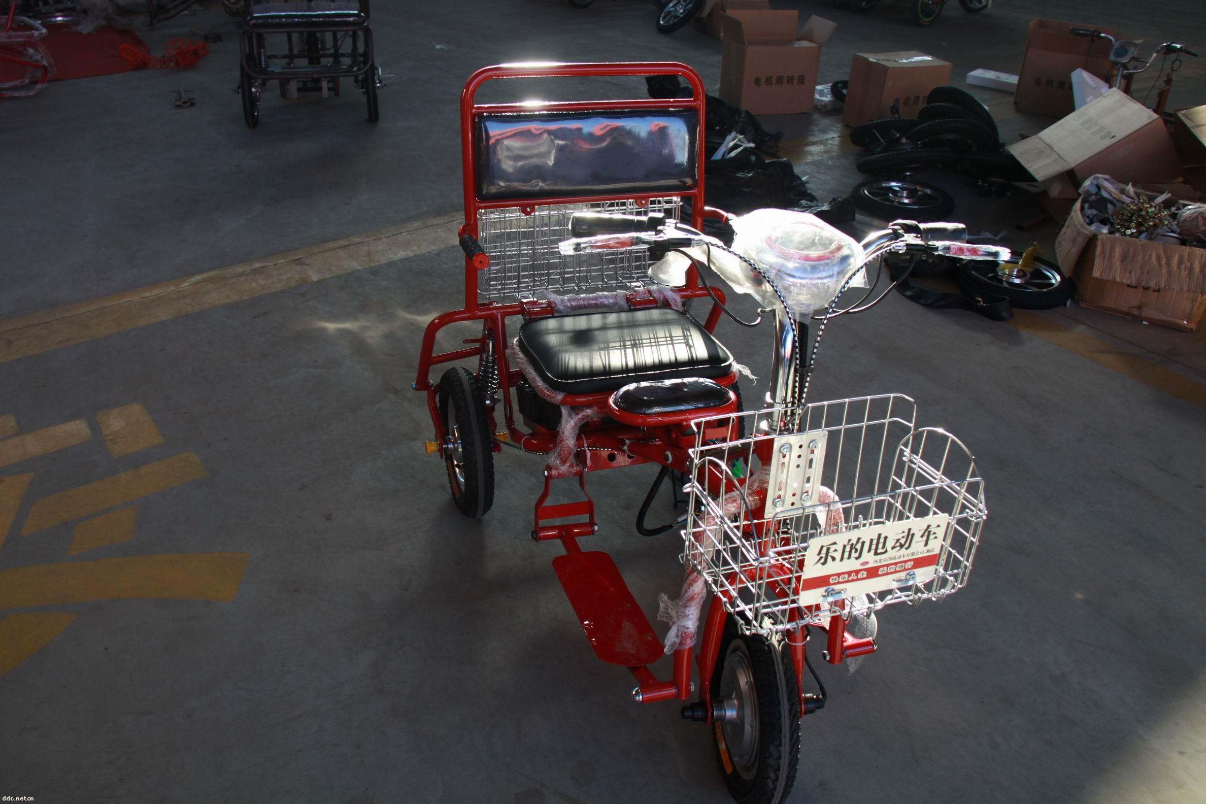 一秒折叠车、老年休闲车、电动三轮车