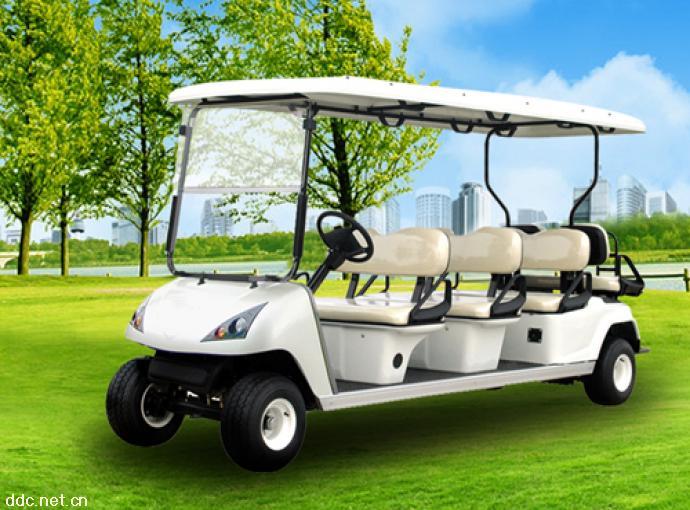 八座电动高尔夫球车