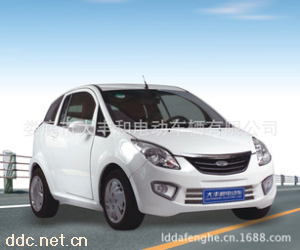 大丰和家用电动小轿车