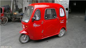 电动三轮车