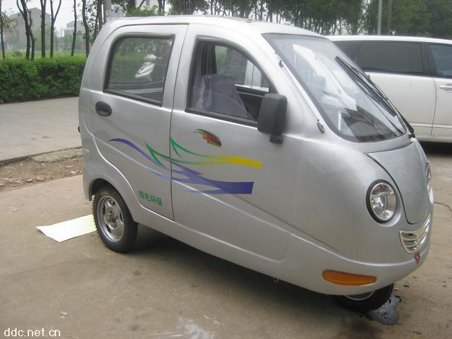 老年代步电动汽车;老年代步车;电动汽车