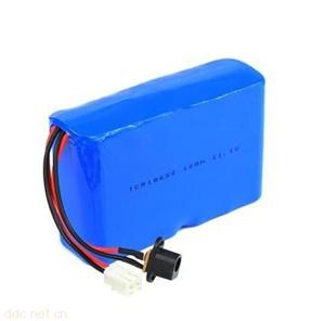 12V﮵