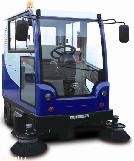 MN-E800LC新型全封闭式扫地机