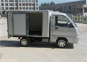 电动箱货车