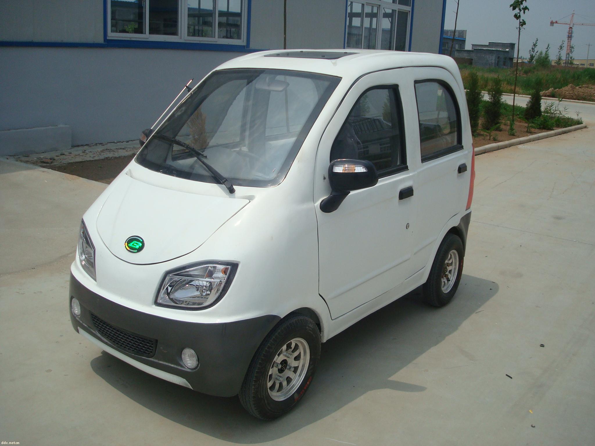 小福星电动四轮汽车