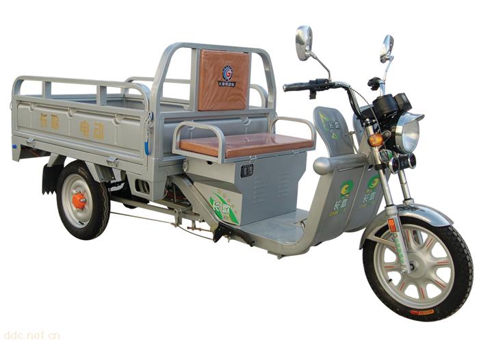 龙行爬坡王电动三轮车