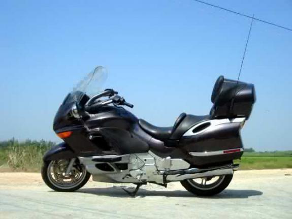 宝马K1200LT摩托车