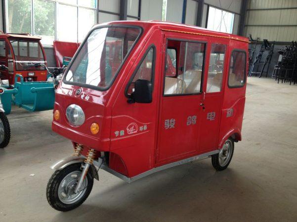 全蓬电动三轮车