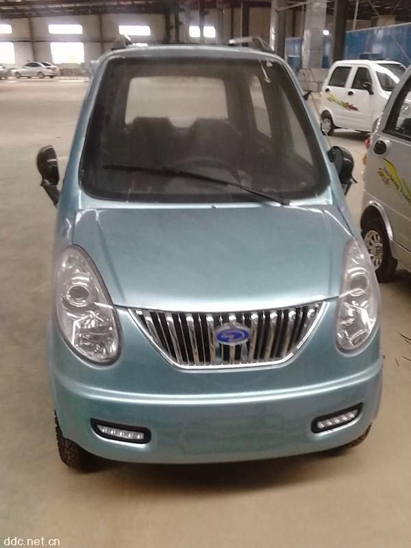 电动汽车，老年代步车