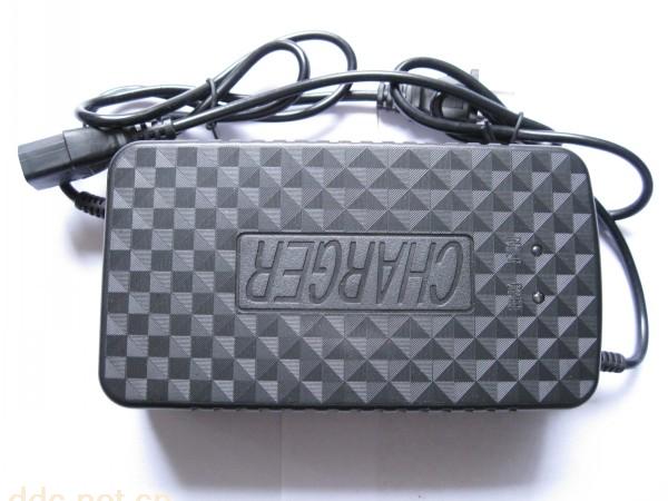 48V 30AH电动三轮车充电器,东派智能充电器