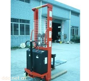 半电动托盘堆高车CDSD20-16