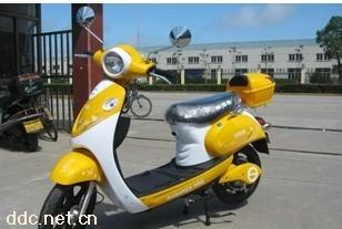 苏州奥旭雅350W女皇电动摩托车