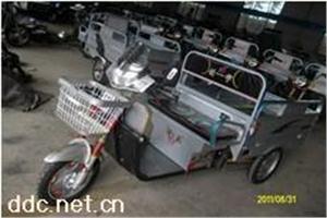 冠军大双肩三开豪华款电动三轮车