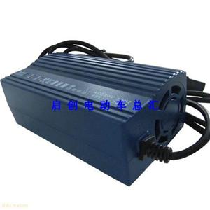 三段式电动车智能充电器