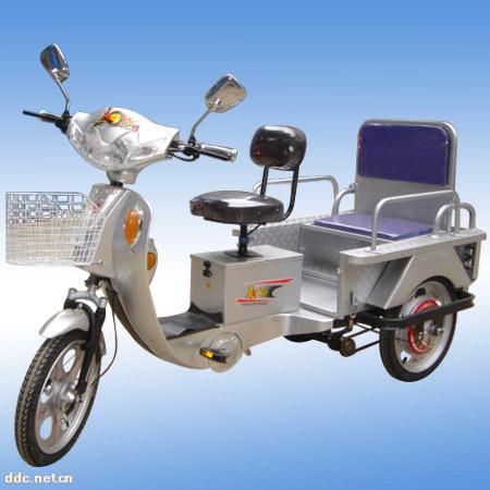 海南时进载客型电动三轮车厂家