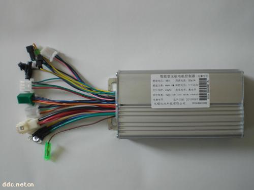 12管无刷电动车控制器