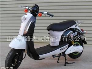 48V20A800W白色小龟王2代电动车