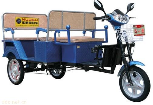 常州华速四人休闲三轮电动车