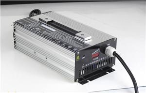 厂家热卖DYT24V15A-CAL电动叉车/洗地机充电器