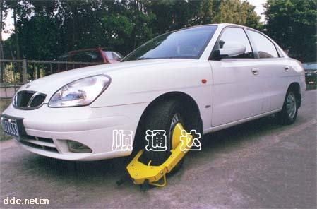 超载超限的克星---报警式锁车器