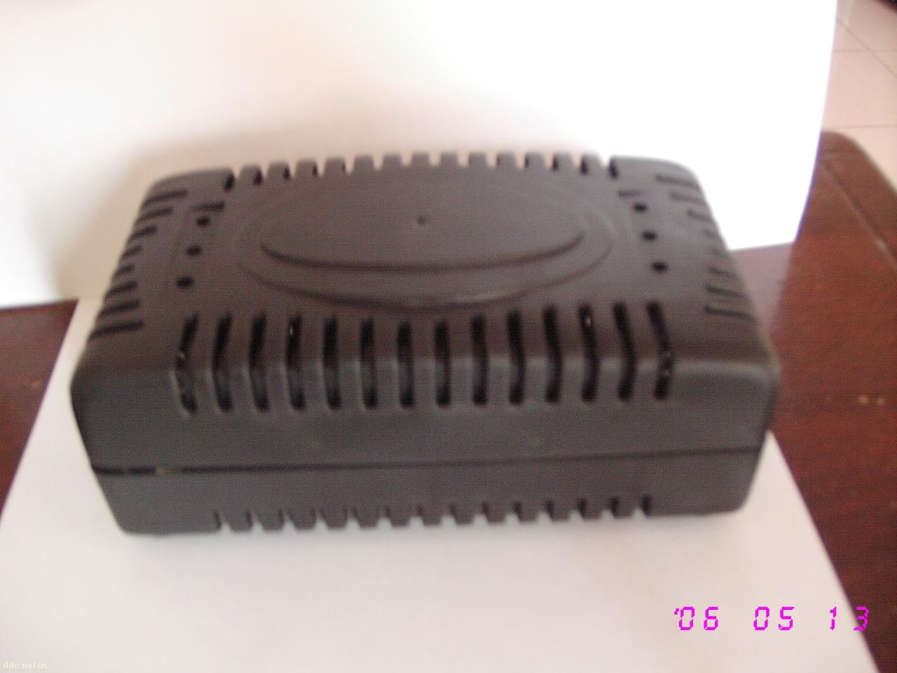 供最新款电动车充电器外壳