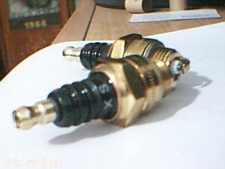 火花塞、精品油锯专用装机火花塞